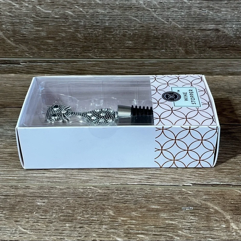Cat Shaped Rhinestone Wine Stopper by Modern‎ Expressions NEW IN BOX Super Cute